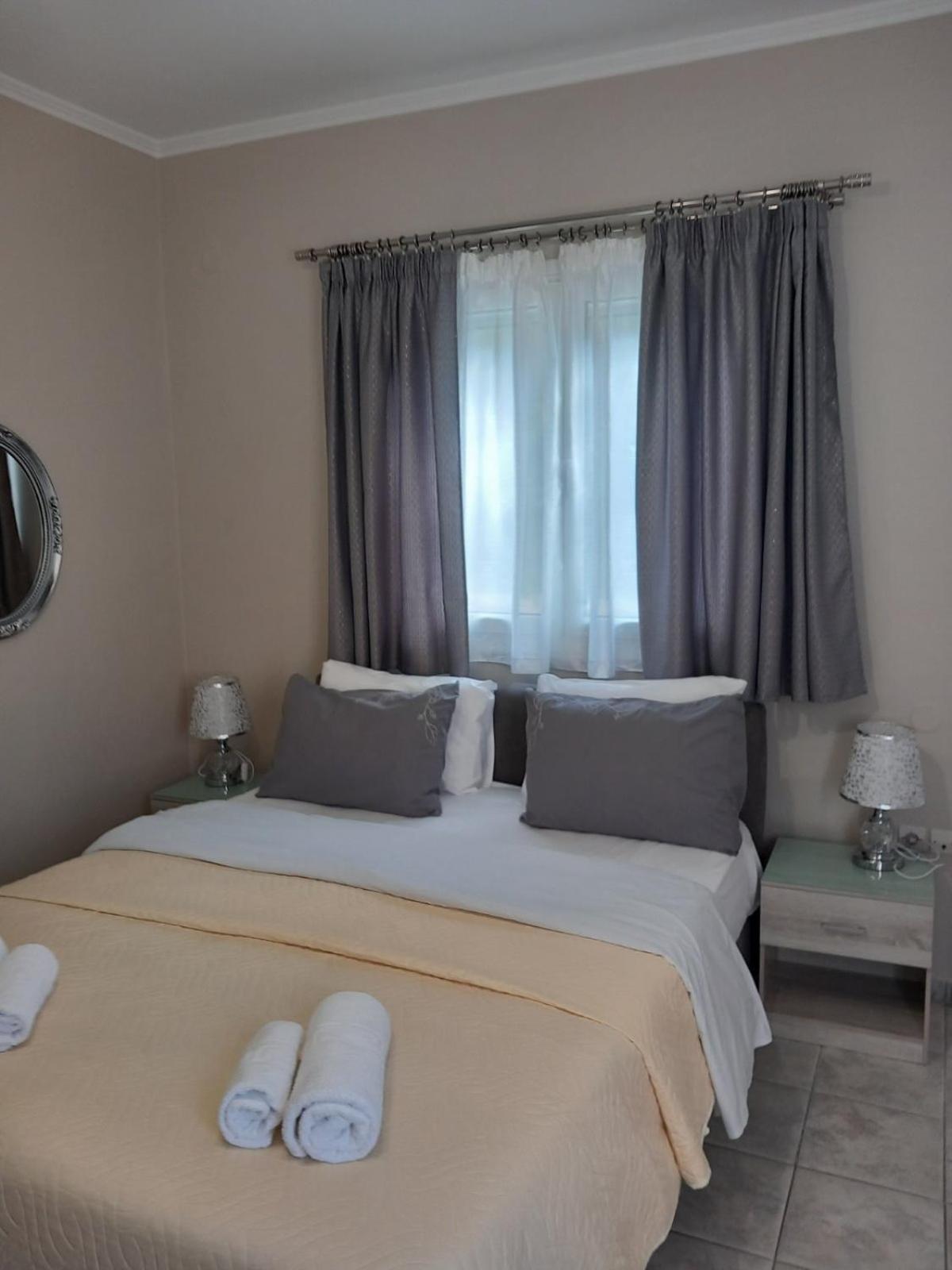 Dimitra Studios Lefkada City Exterior photo